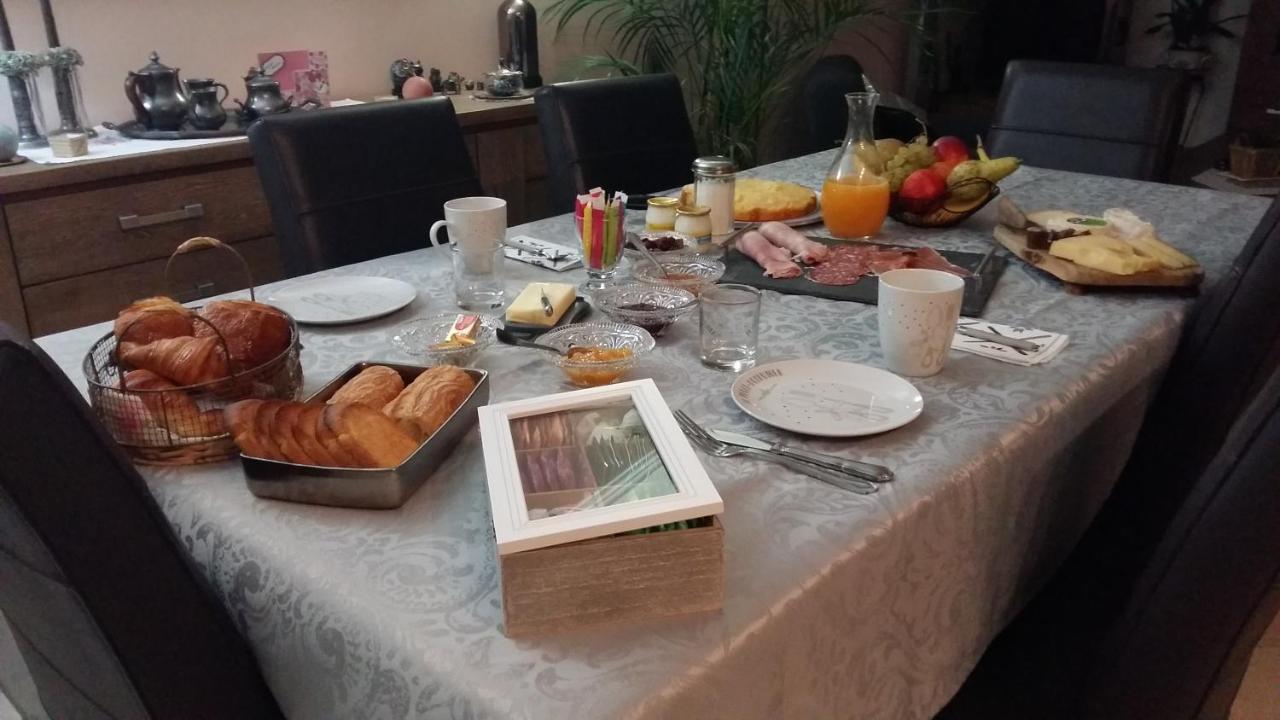 La Maison Bretonne, Chez Pascal & Brigitte Bed and Breakfast Pleslin-Trigavou Εξωτερικό φωτογραφία
